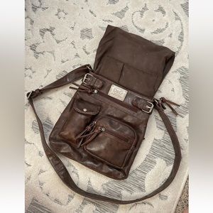 Vintage Dolce & Gabbana crossbody purse with front pockets